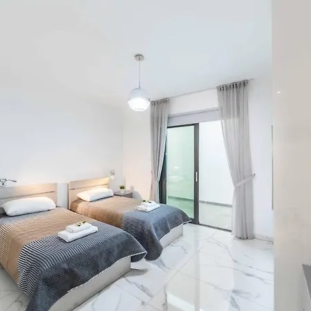 Villa Adaris Peyia