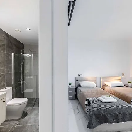 Adaris Villa